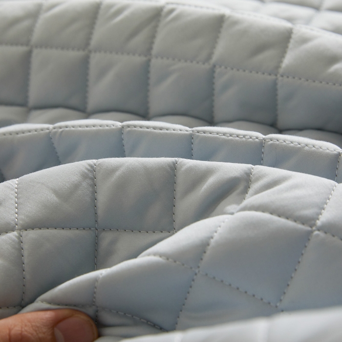 91家纺网 家纺一手货源 找家纺 由有家居 2025新品60S全棉长绒棉绗缝夹棉大豆纤维床垫床褥平铺款床笠款三件套 床笠-天清蓝