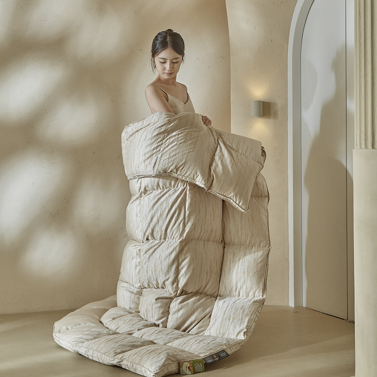 91家纺网 家纺一手货源 找家纺 暖羽屋羽绒馆 2025新款国标 95白鹅绒塞纳河畔羽绒被子  鹅绒被芯 双人冬被 春秋被 塞纳河畔 米色