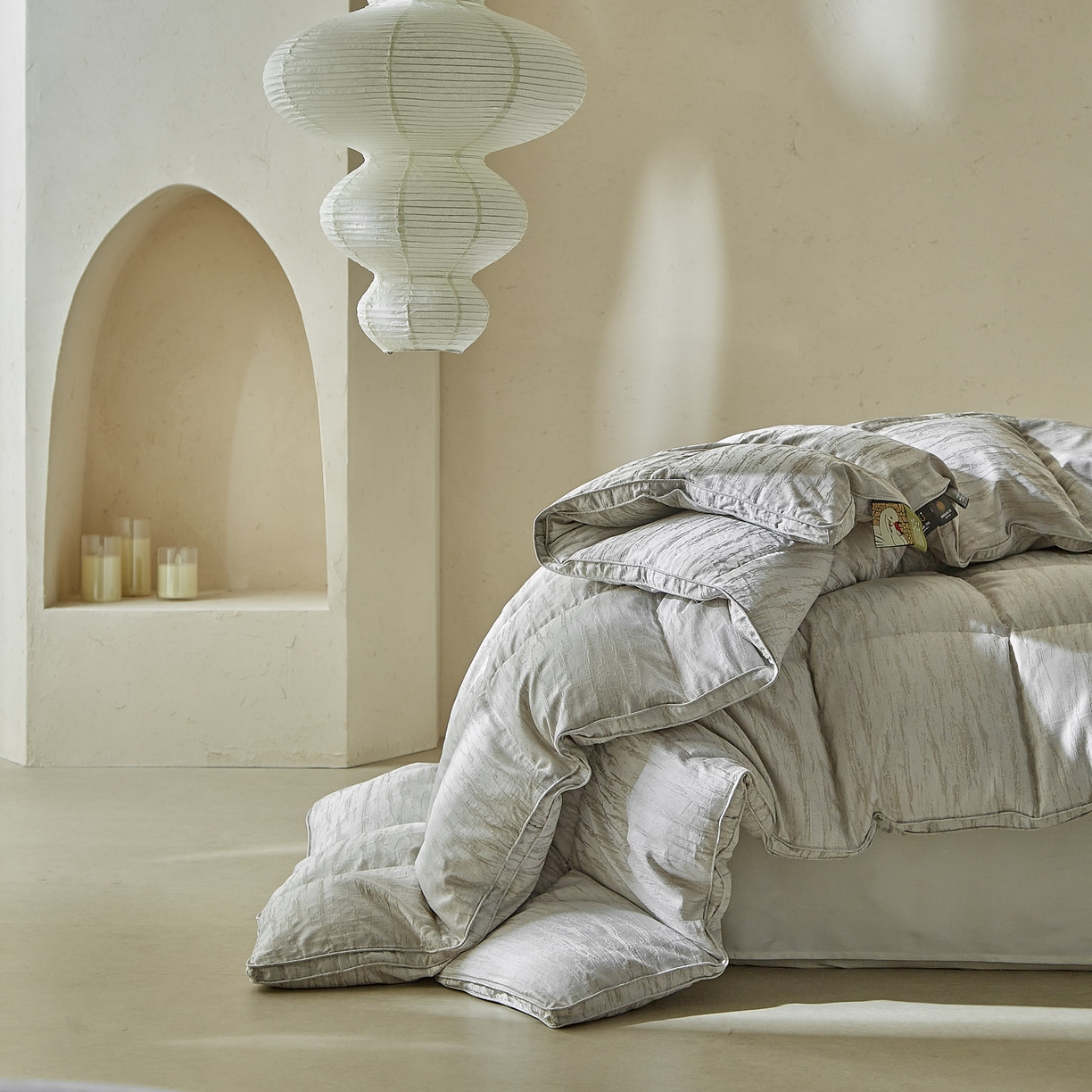 91家纺网 家纺一手货源 找家纺 暖羽屋羽绒馆 2025新款国标 95白鹅绒塞纳河畔羽绒被子  鹅绒被芯 双人冬被 春秋被 塞纳河畔 云灰