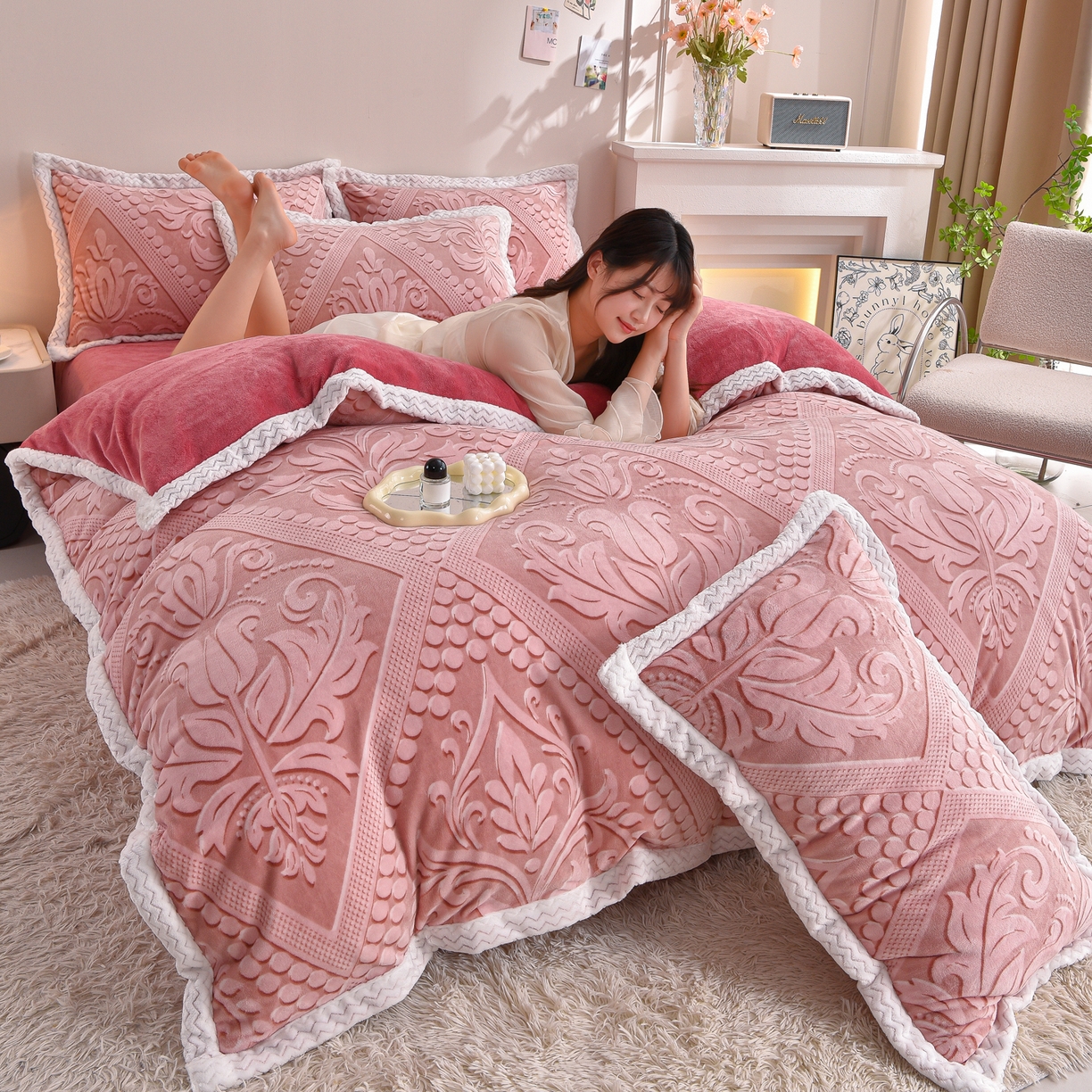 91家纺网 家纺一手货源 找家纺 （总）董成龙家纺 2025新款直播爆款牛奶绒四件套雕花压线款法莱绒四件套11