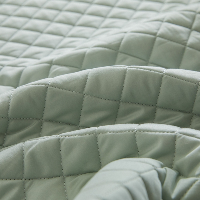 91家纺网 家纺一手货源 找家纺 由有家居 2025新品60S全棉长绒棉绗缝夹棉大豆纤维床垫床褥平铺款床笠款三件套 平铺-海盐绿