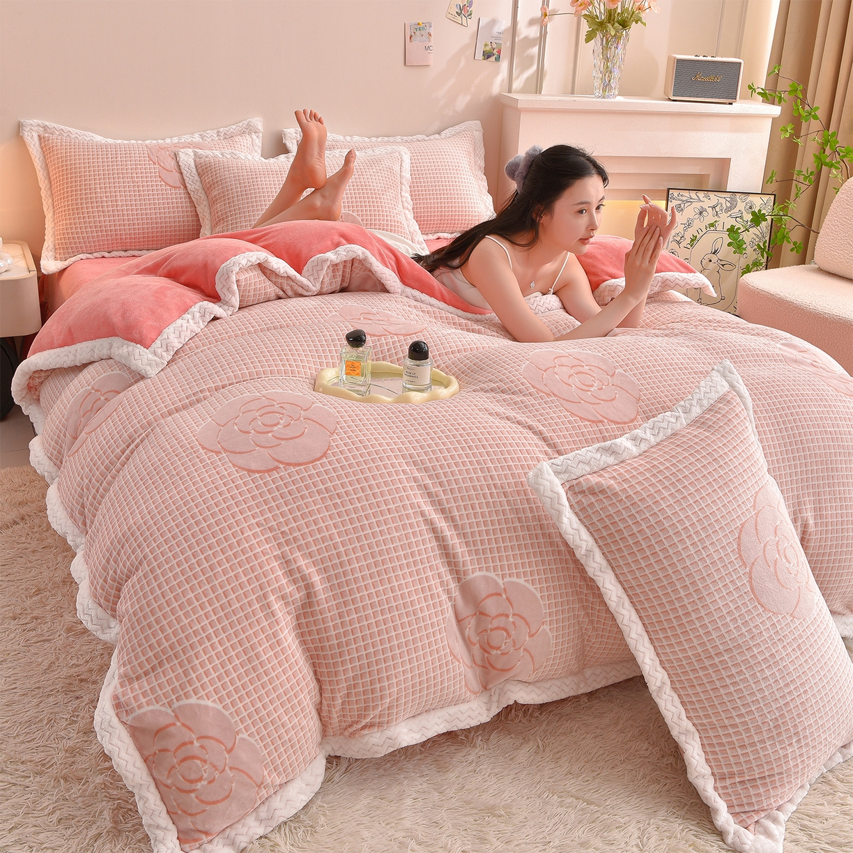 91家纺网 家纺一手货源 找家纺 （总）董成龙家纺 2025新款直播爆款牛奶绒四件套雕花压线款法莱绒四件套11