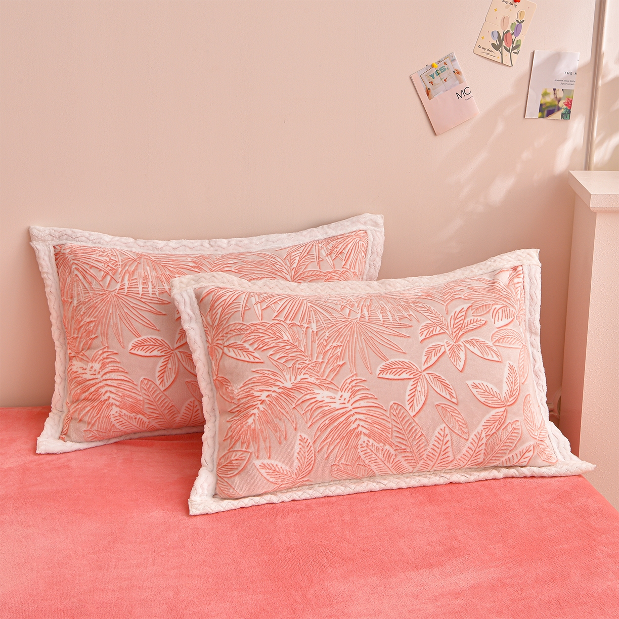 91家纺网 家纺一手货源 找家纺 董成龙家纺 2025新款直播爆款牛奶绒四件套雕花压线款法莱绒四件套11 初语-浅豆沙