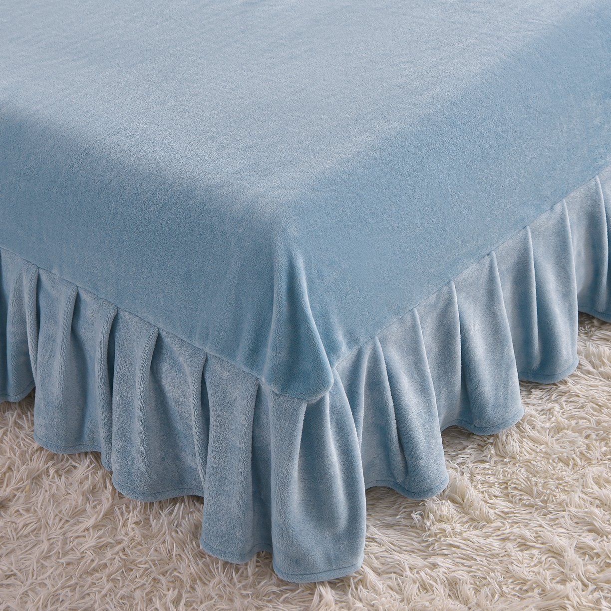 91家纺网 家纺一手货源 找家纺 董成龙家纺 2025新款直播爆款牛奶绒四件套雕花压线款法莱绒四件套11 欧式花-海蓝