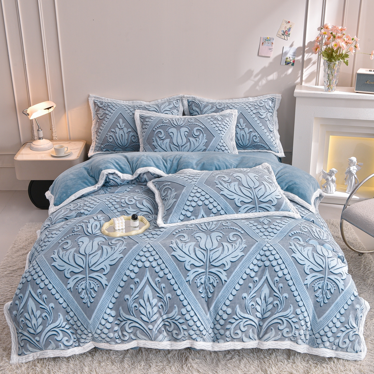 91家纺网 家纺一手货源 找家纺 董成龙家纺 2025新款直播爆款牛奶绒四件套雕花压线款法莱绒四件套11 欧式花-海蓝