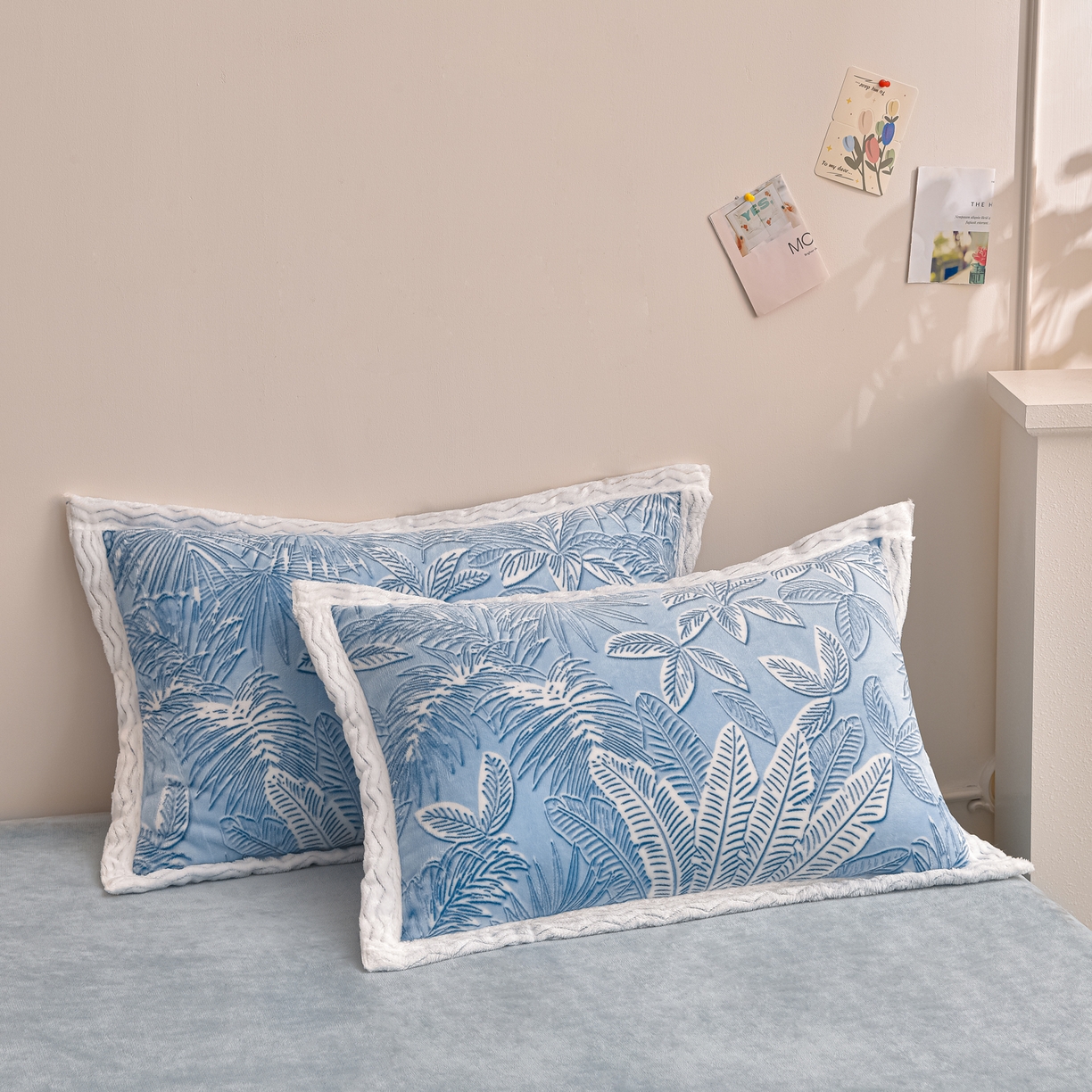 91家纺网 家纺一手货源 找家纺 董成龙家纺 2025新款直播爆款牛奶绒四件套雕花压线款法莱绒四件套11 初语-富贵兰