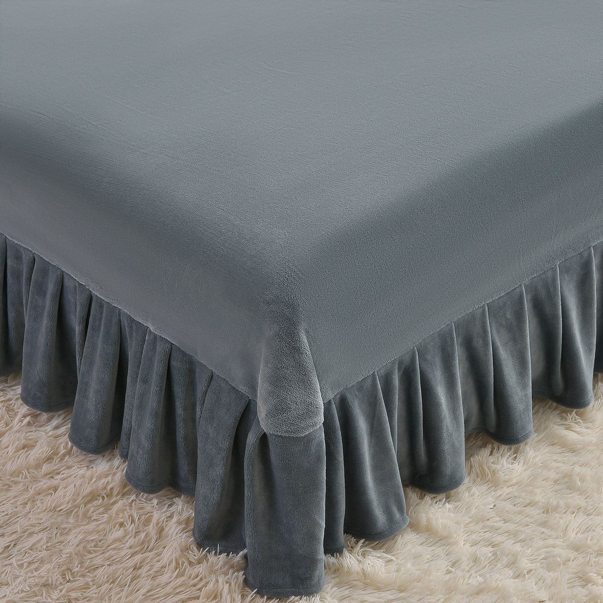 91家纺网 家纺一手货源 找家纺 董成龙家纺 2025新款直播爆款牛奶绒四件套雕花压线款法莱绒四件套11 初语-高级灰