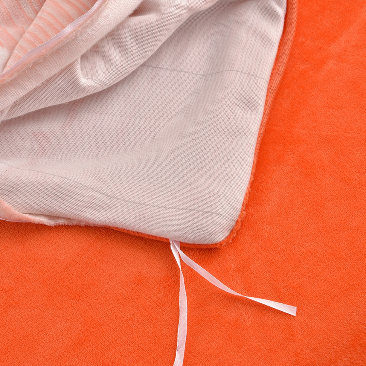 91家纺网 家纺一手货源 找家纺 董成龙家纺 2025新款直播爆款牛奶绒四件套雕花压线款法莱绒四件套11 蝶舞-浅粉