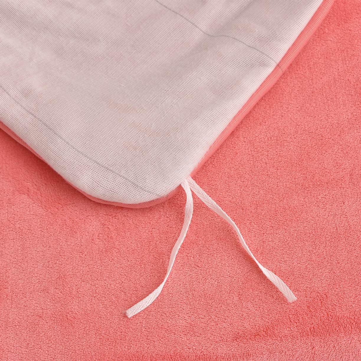 91家纺网 家纺一手货源 找家纺 董成龙家纺 2025新款直播爆款牛奶绒四件套雕花压线款法莱绒四件套11 山茶花-粉