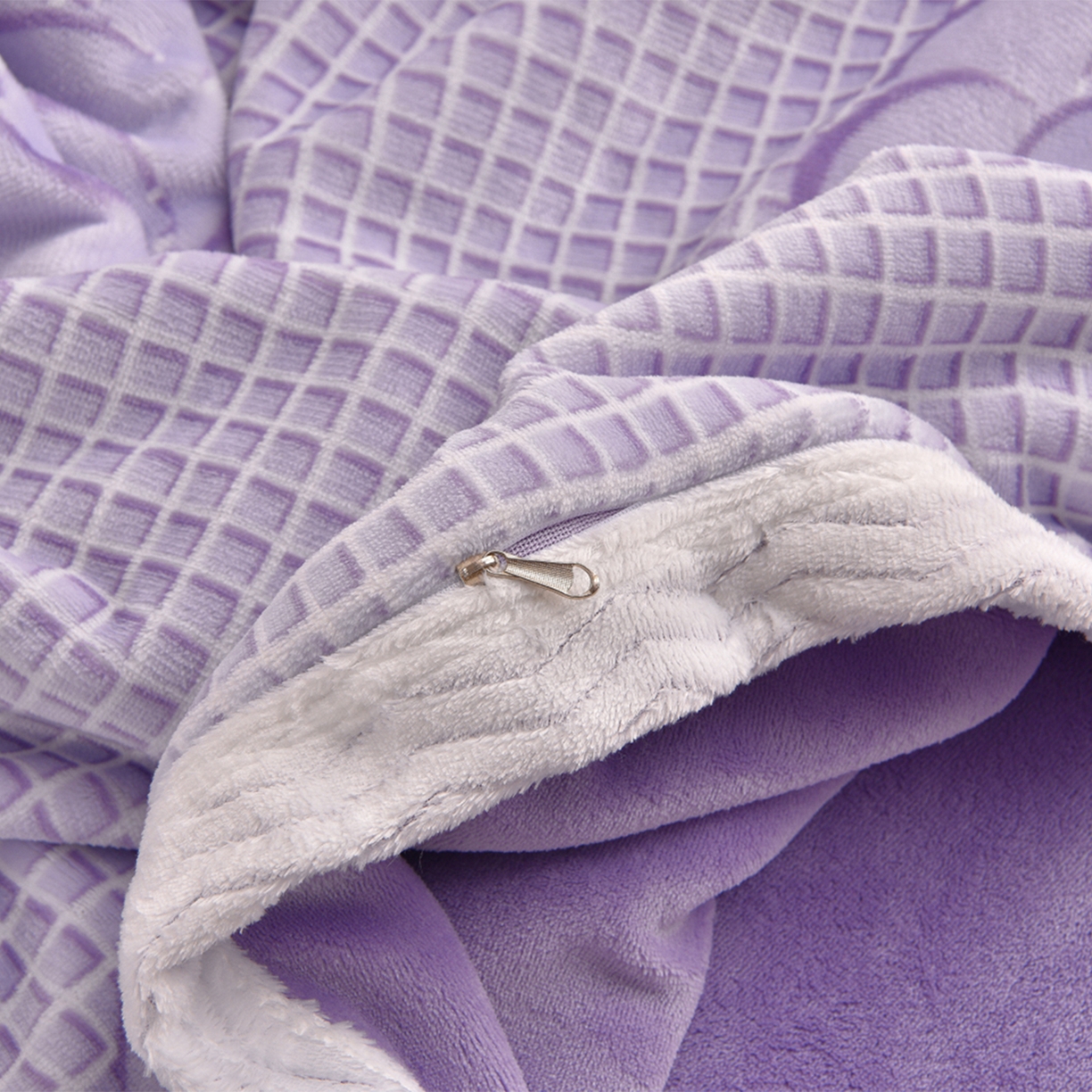 91家纺网 家纺一手货源 找家纺 董成龙家纺 2025新款直播爆款牛奶绒四件套雕花压线款法莱绒四件套11 山茶花-紫