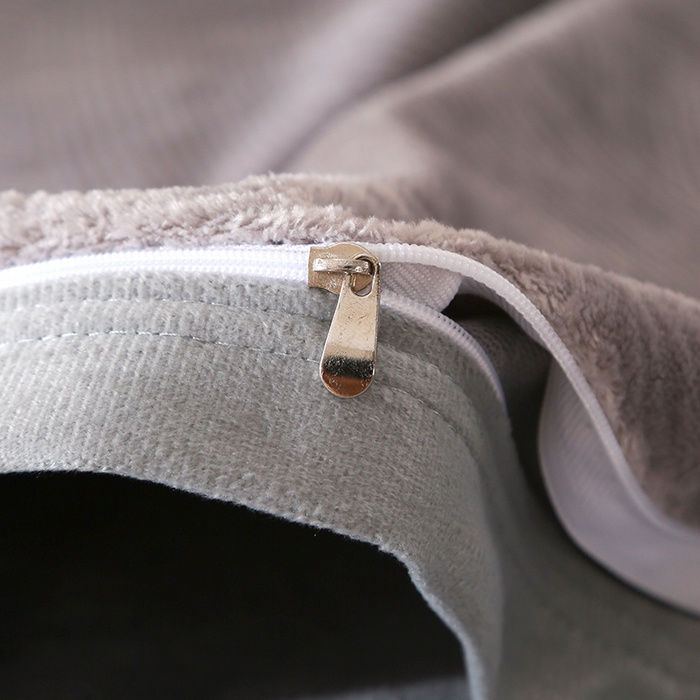 91家纺网 家纺一手货源 找家纺 小叮当家纺仓储工厂店 2025新款A类母婴级高克重8.5斤牛奶绒四件套烂花绒雕花绒四件套 流星-灰色