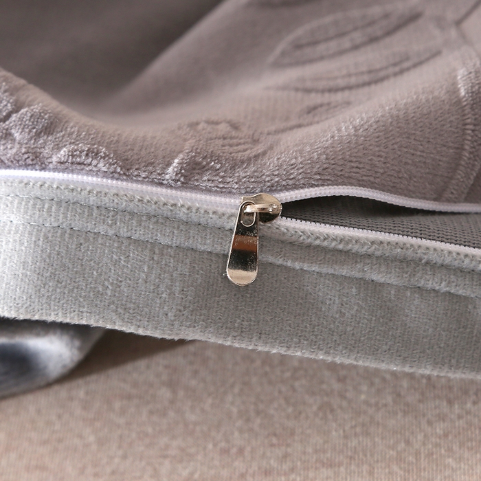 91家纺网 家纺一手货源 找家纺 小叮当家纺仓储工厂店 2025新款A类母婴级高克重8.5斤牛奶绒四件套烂花绒雕花绒四件套 仙草-灰色