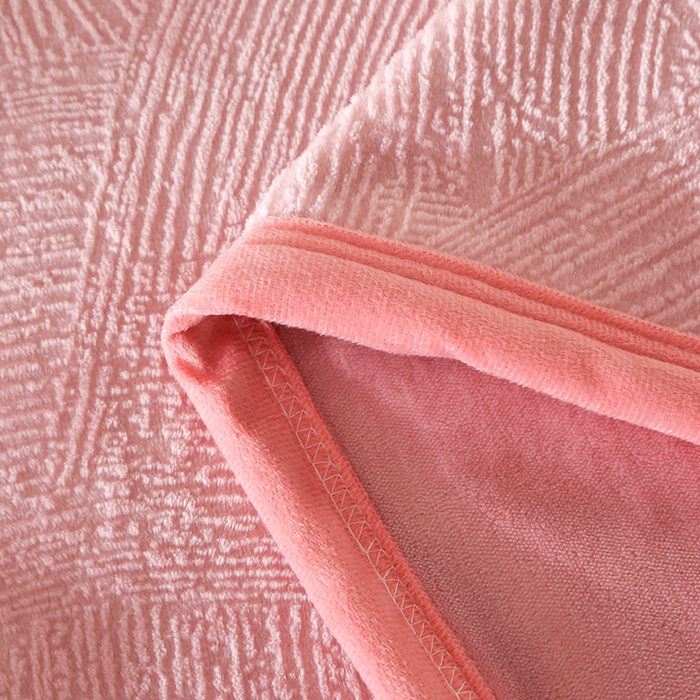 91家纺网 家纺一手货源 找家纺 小叮当家纺仓储工厂店 2025新款A类母婴级高克重8.5斤牛奶绒四件套烂花绒雕花绒四件套 流星-粉色