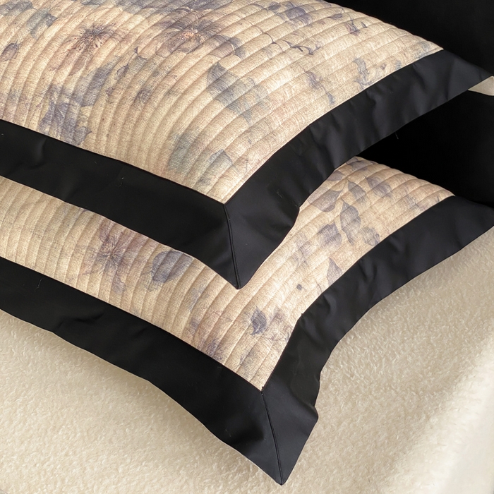 91家纺网 家纺一手货源 找家纺 由有家居 2025新品多功能A类双面棉麻数码印花绗缝夹棉床盖三件套 雅韵