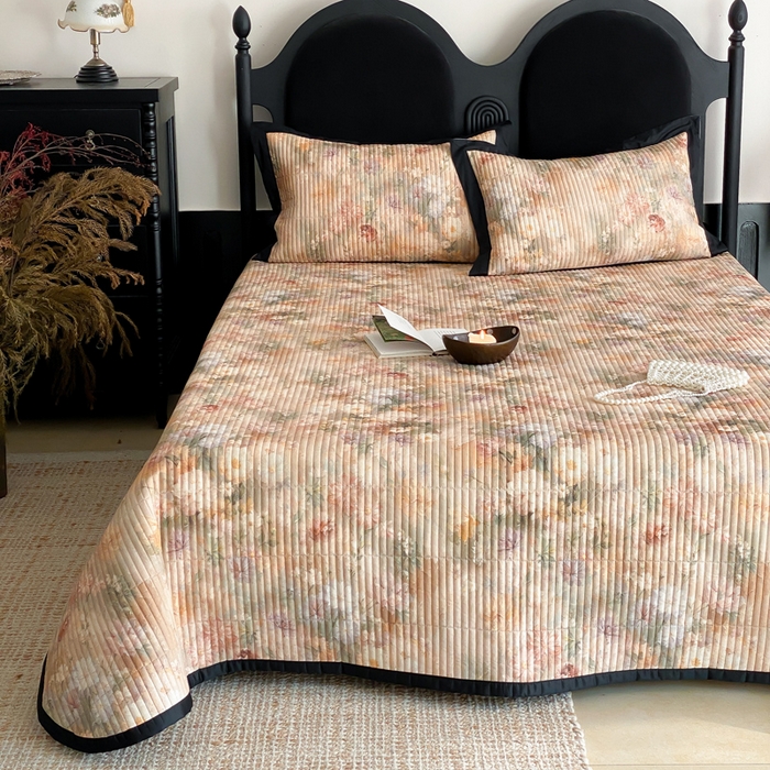 91家纺网 家纺一手货源 找家纺 （总）由有家居 2025新品多功能A类双面棉麻数码印花绗缝夹棉床盖三件套