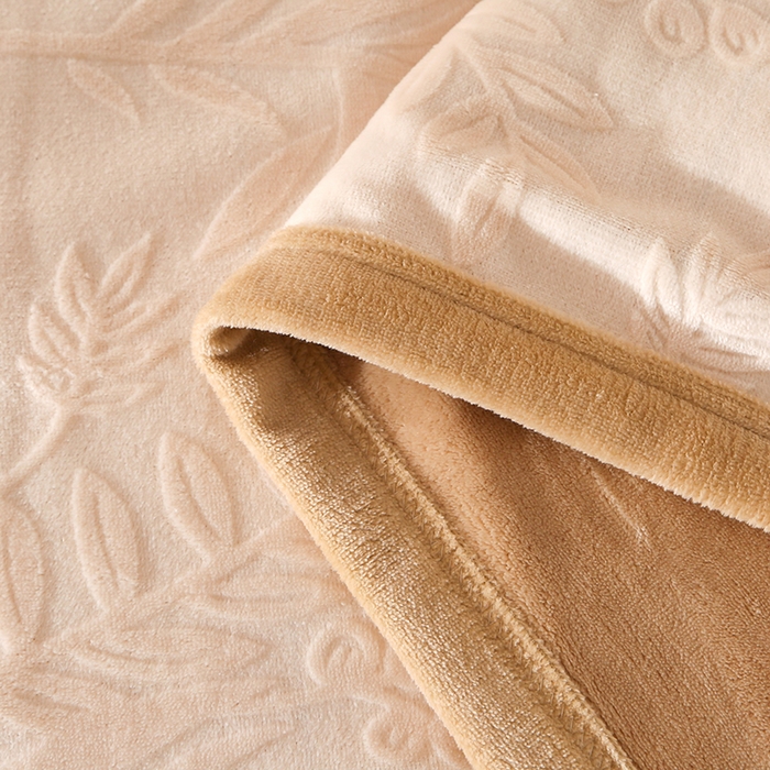 91家纺网 家纺一手货源 找家纺 （总）小叮当家纺仓储工厂店 2025新款A类母婴级高克重8.5斤牛奶绒四件套烂花绒雕花绒四件套