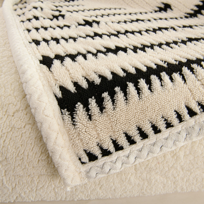 91家纺网 家纺一手货源 找家纺 圣楚家纺 2025新款豹纹羊羔绒双层毯 杉影奶白