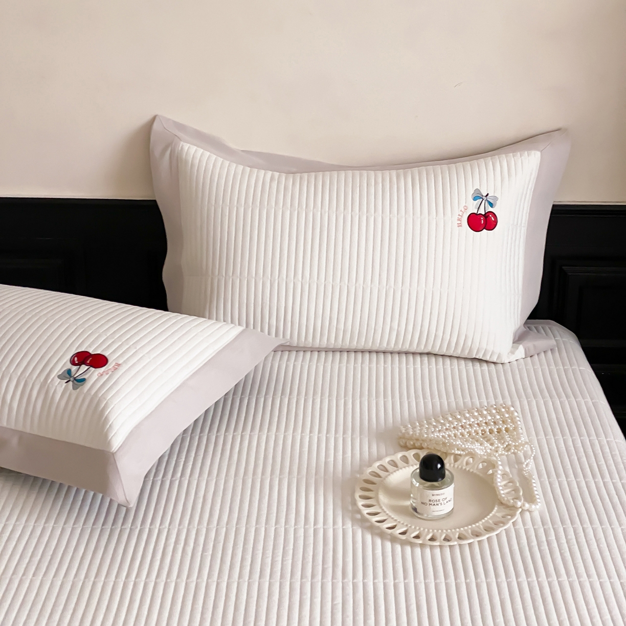 91家纺网 家纺一手货源 找家纺 （总）由有家居 2025新品A类50S双股全棉磨毛绣花床盖三件套