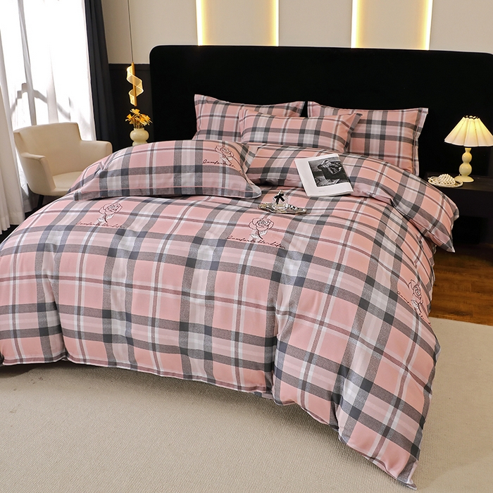 91家纺网 家纺一手货源 找家纺 贝兰仙奴 2025新款亲肤舒适全棉磨毛多规格系列四件套 方格恋曲