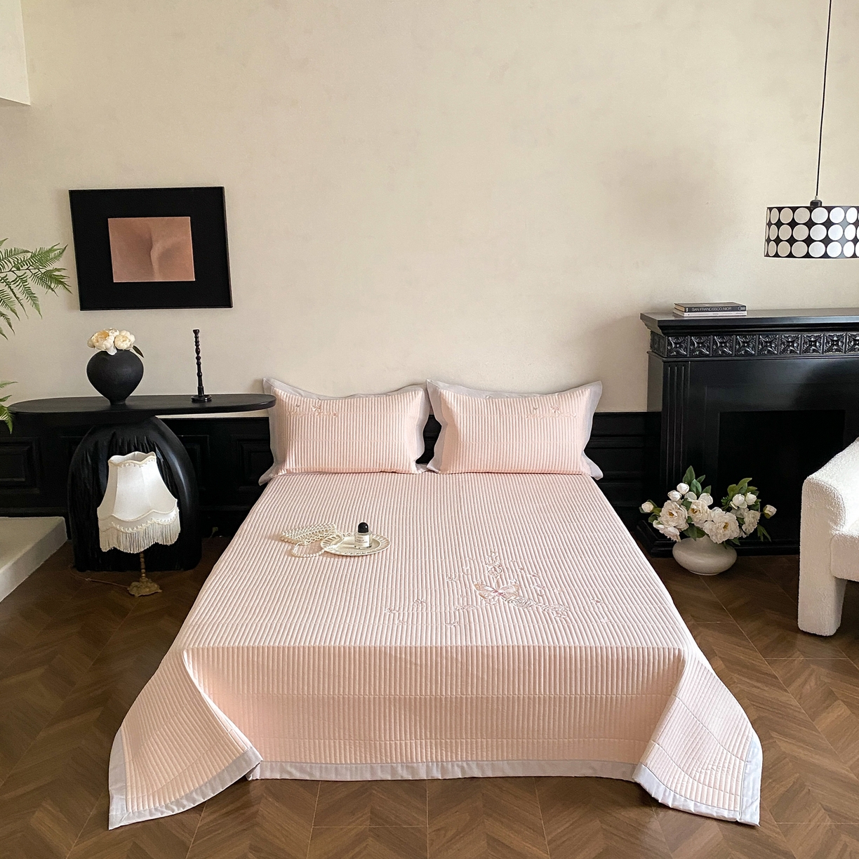 91家纺网 家纺一手货源 找家纺 （总）由有家居 2025新品A类50S双股全棉磨毛绣花床盖三件套