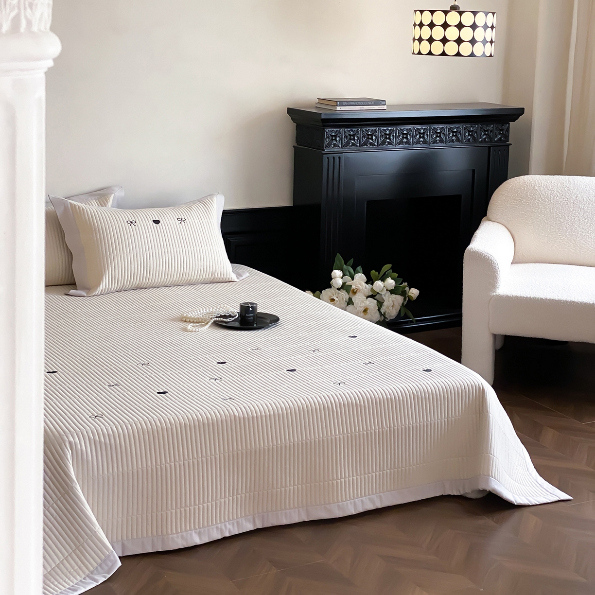 91家纺网 家纺一手货源 找家纺 由有家居 2025新品A类50S双股全棉磨毛绣花床盖三件套 甜心卡其