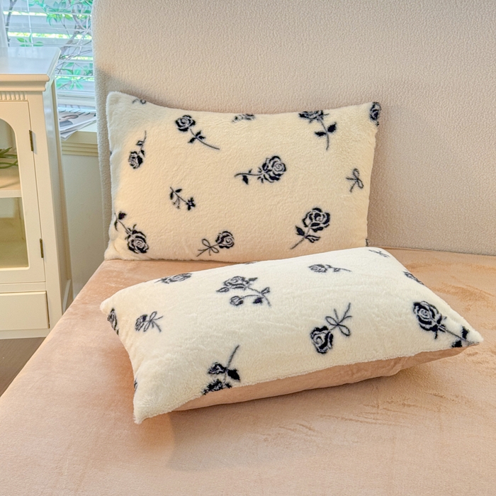 91家纺网 家纺一手货源 找家纺 小叮当家纺仓储工厂店 2025新款印花美拉德兔毛印花四件套 暗夜玫瑰