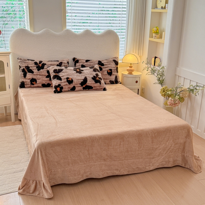 91家纺网 家纺一手货源 找家纺 小叮当家纺仓储工厂店 2025新款印花美拉德兔毛印花四件套 绽放