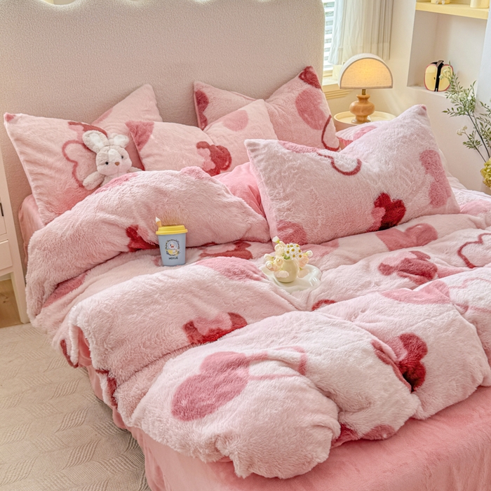 91家纺网 家纺一手货源 找家纺 小叮当家纺仓储工厂店 2025新款印花美拉德兔毛印花四件套 米妮