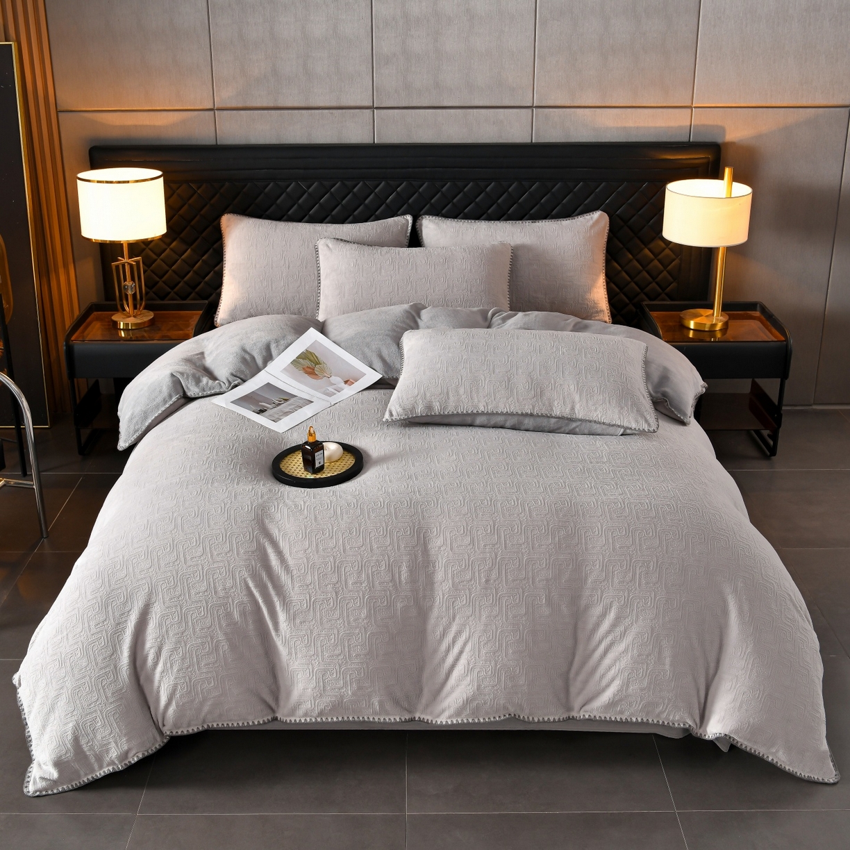 91家纺网 家纺一手货源 找家纺 （总）菡宝2025新款工艺款贝壳边雕花绒简约良品风牛奶绒四件套-梵西系列 支持定做定制尺寸