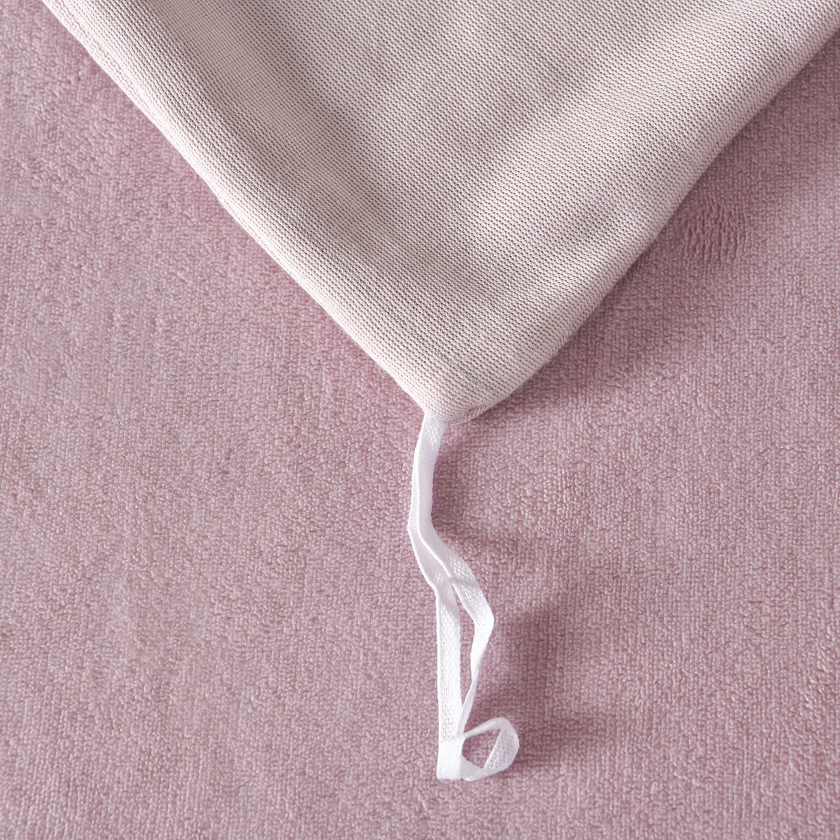 91家纺网 家纺一手货源 找家纺 菡宝2025新款工艺款贝壳边雕花绒简约良品风牛奶绒四件套-梵西系列 支持定做定制尺寸 洛璃紫