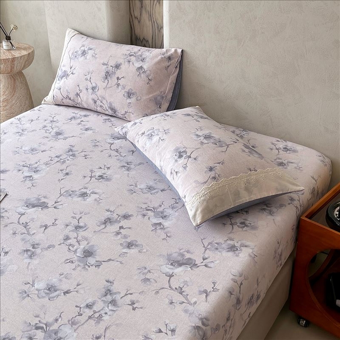 91家纺网 家纺一手货源 找家纺 丝芙妮家居（原乐视家纺） 2025新款全棉纯棉蕾丝花边原麻单品床笠单件床笠 暗香疏影