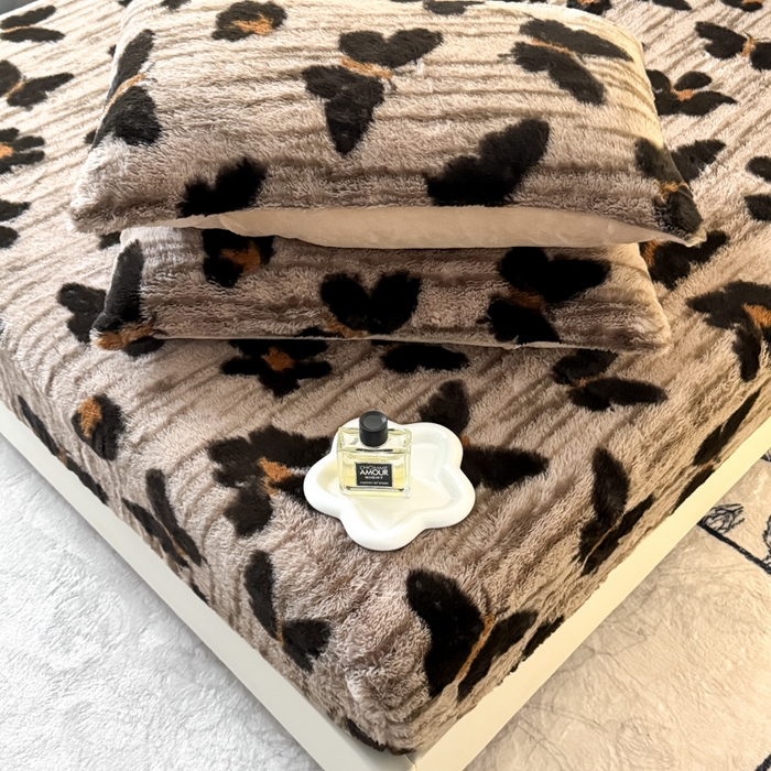 91家纺网 家纺一手货源 找家纺 小叮当家纺仓储工厂店 2025新款印花兔毛绒高克重单床笠 床笠单件 床笠-绽放