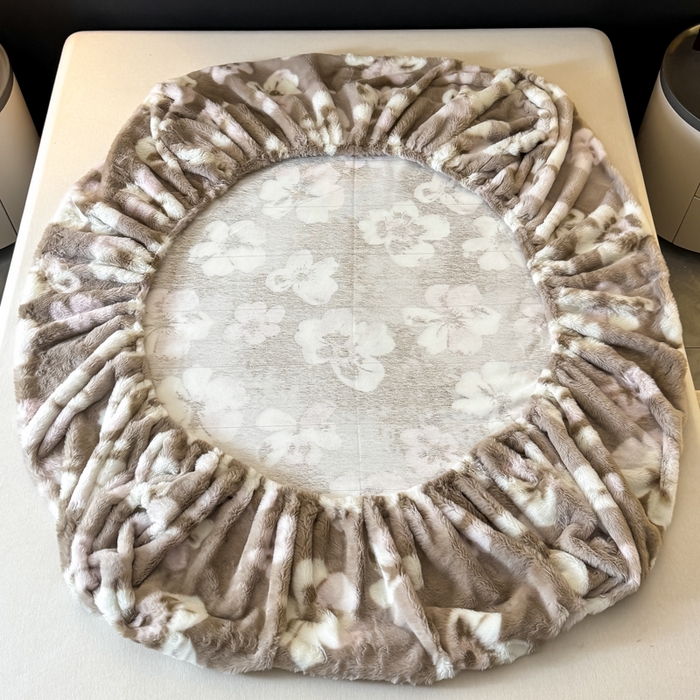 91家纺网 家纺一手货源 找家纺 小叮当家纺仓储工厂店 2025新款印花兔毛绒高克重单床笠 床笠单件 床笠-繁花