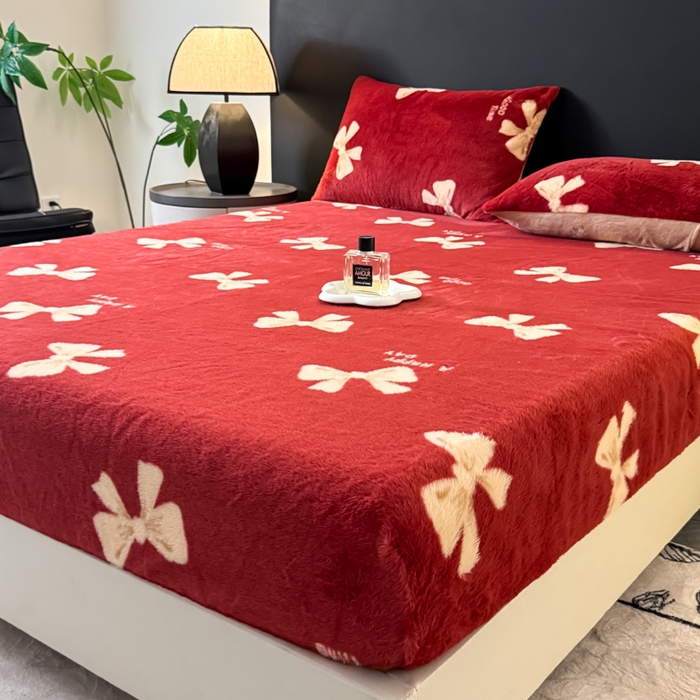 91家纺网 家纺一手货源 找家纺 小叮当家纺仓储工厂店 2025新款印花兔毛绒高克重单床笠 床笠单件 床笠-大红蝴蝶结