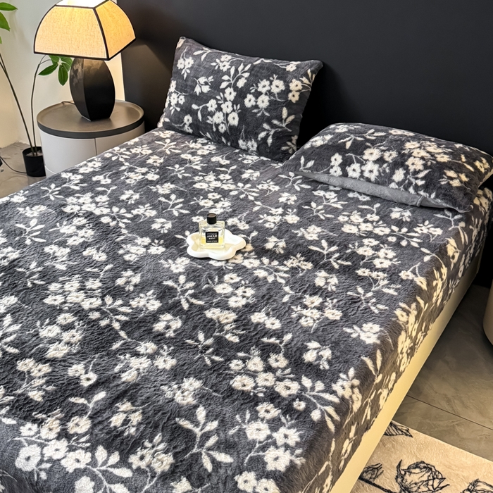 91家纺网 家纺一手货源 找家纺 小叮当家纺仓储工厂店 2025新款印花兔毛绒高克重单床笠 床笠单件 床笠-莫奈花园