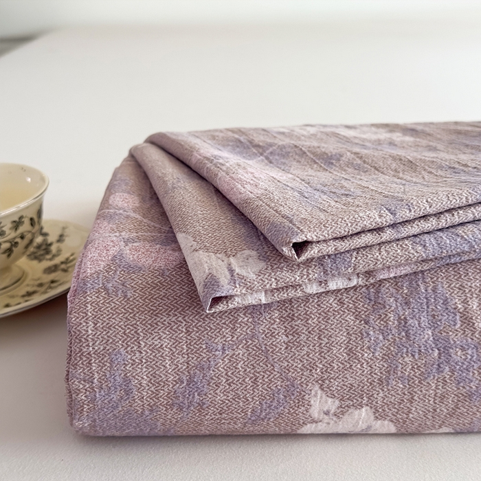 91家纺网 家纺一手货源 找家纺 丝芙妮家居（原乐视家纺） 2025新款全棉纯棉蕾丝花边原麻单件床单单品床单 花畔呢喃