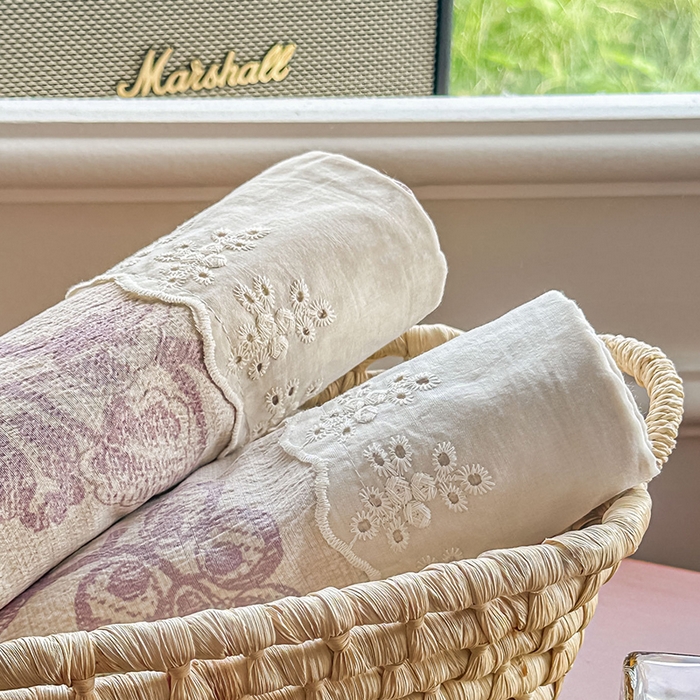 91家纺网 家纺一手货源 找家纺 丝芙妮家居（原乐视家纺） 2025新款全棉纯棉蕾丝花边原麻单件床单单品床单 月下繁花