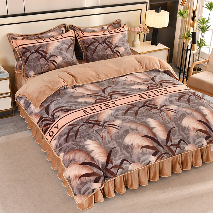 91家纺网 家纺一手货源 找家纺 雨洋2025新款加厚保暖8.5斤牛奶绒金貂婴儿绒四件套 秋意2