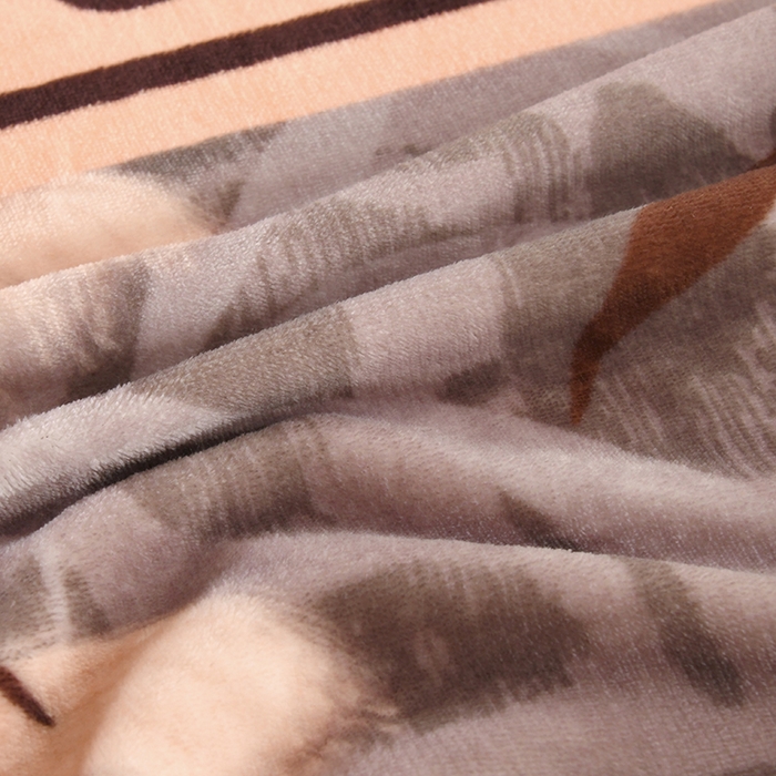 91家纺网 家纺一手货源 找家纺 雨洋2025新款加厚保暖8.5斤牛奶绒金貂婴儿绒四件套 秋意2