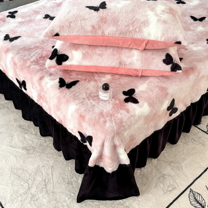 91家纺网 家纺一手货源 找家纺 小叮当家纺仓储工厂店 2025新款美拉德系列兔毛单床裙 床裙单件 床裙-梦蝶