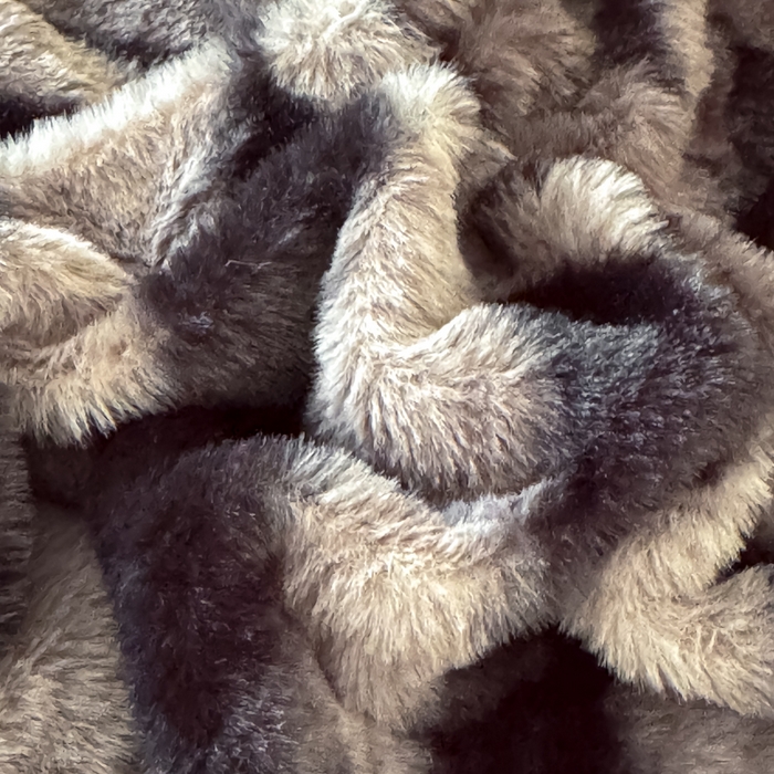 91家纺网 家纺一手货源 找家纺 小叮当家纺仓储工厂店 2025新款美拉德系列兔毛单床裙 床裙单件 床裙-豹影风尚