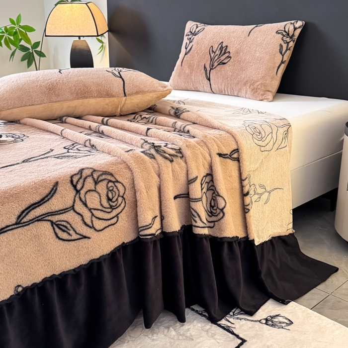 91家纺网 家纺一手货源 找家纺 小叮当家纺仓储工厂店 2025新款美拉德系列兔毛单床裙 床裙单件 床裙-线条玫瑰