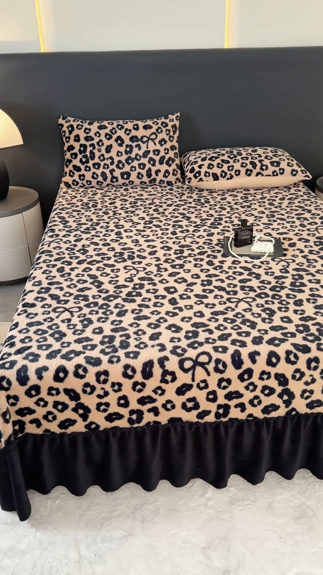 91家纺网 家纺一手货源 找家纺 （总）小叮当家纺仓储工厂店 2025新款美拉德系列兔毛单床裙 床裙单件