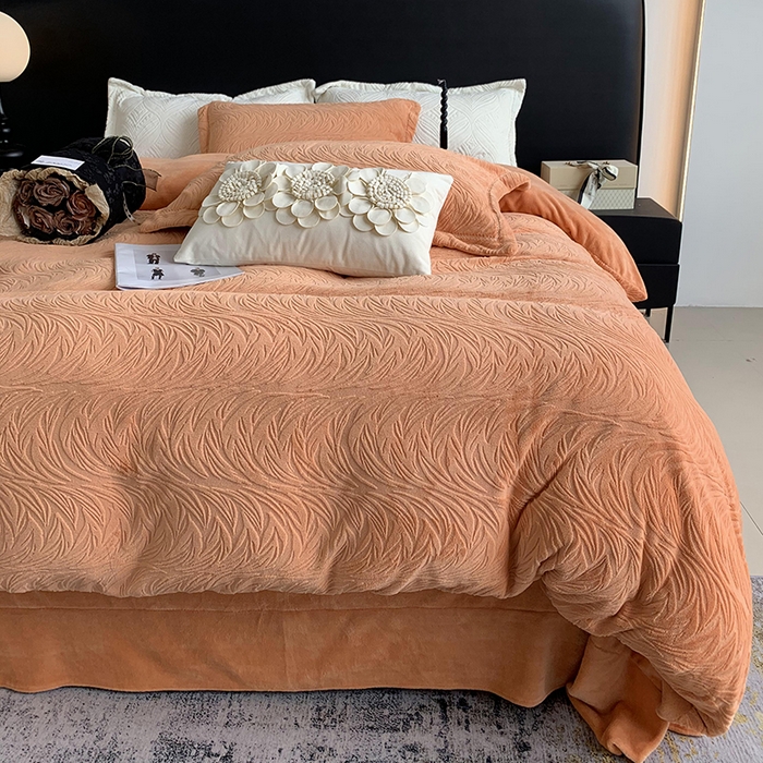 91家纺网 家纺一手货源 找家纺 （总）奈萝家纺 2025新款雕花绒高克重牛奶绒四件套-流年系列