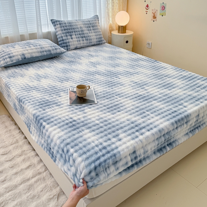 91家纺网 家纺一手货源 找家纺 小叮当家纺仓储工厂店 2025新款兔兔绒牛奶绒印花单床笠 床笠单件 床笠油画-蓝