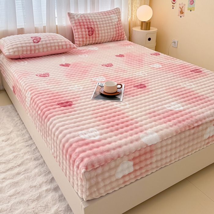 91家纺网 家纺一手货源 找家纺 小叮当家纺仓储工厂店 2025新款兔兔绒牛奶绒印花单床笠 床笠单件 床笠-爱心粉