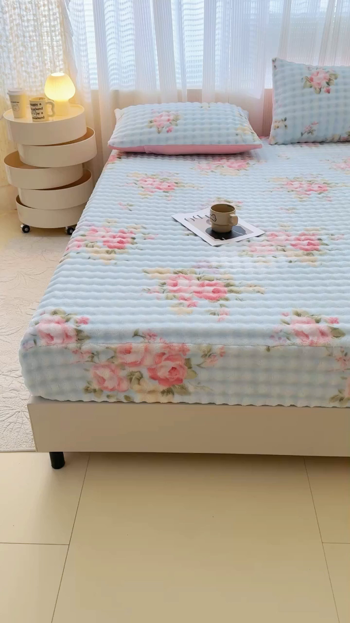 91家纺网 家纺一手货源 找家纺 小叮当家纺仓储工厂店 2025新款兔兔绒牛奶绒印花单床笠 床笠单件 床笠-花田