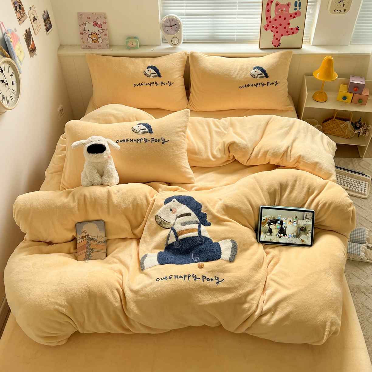 91家纺网 家纺一手货源 找家纺 （总）凯洛奇 2025新款牛奶绒毛巾绣系列四件套-斑马先生（提供买家秀）