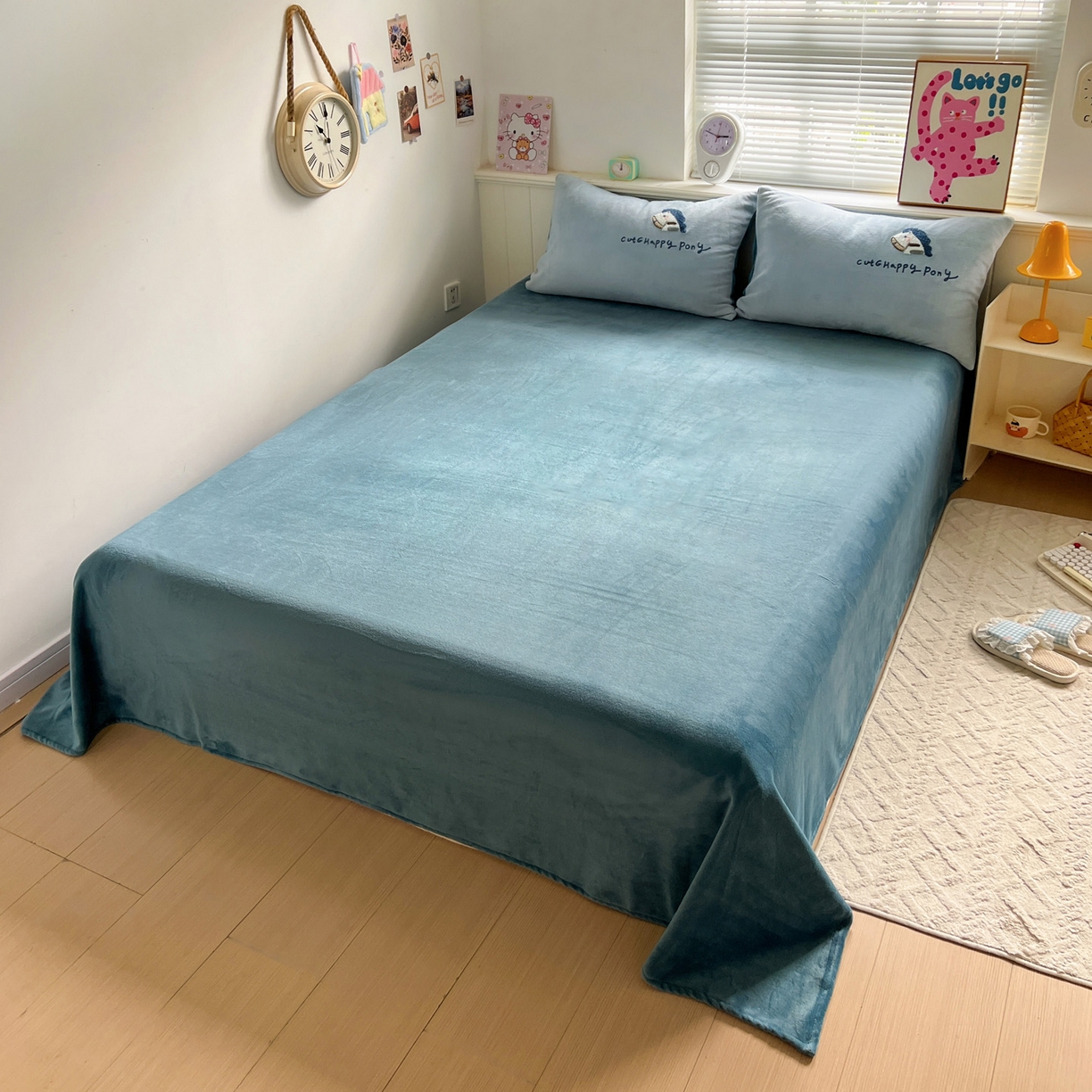 91家纺网 家纺一手货源 找家纺 凯洛奇 2025新款牛奶绒毛巾绣系列四件套-斑马先生（提供买家秀） 斑马先生-天空蓝