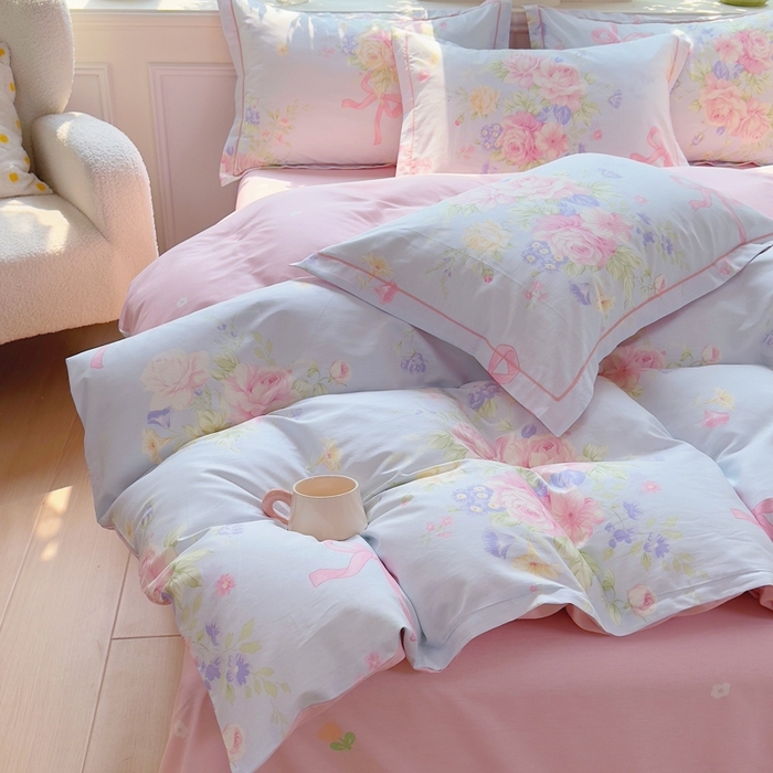 91家纺网 家纺一手货源 找家纺 铭博家纺 2025新款直播爆款全棉纯棉四件套 吊边一字绣工艺款四件套 海岛繁花